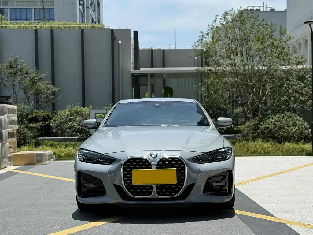 BMW 4 Series 2023 425i M Sports Package купить на сайте DeffCars