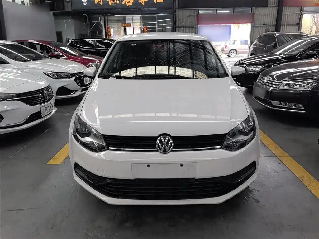Polo 2016 1.4L automatic fashion model купить на сайте DeffCars