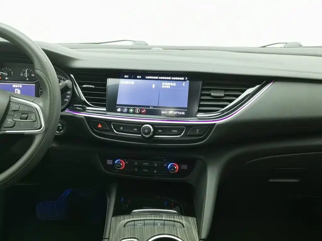Regal 2022 552T smart model купить на сайте DeffCars