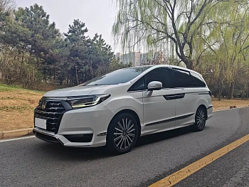 Alison 2022 2.0L e:HEV Extreme Edition купить на сайте DeffCars