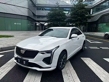 Cadillac CT4 2021 28T Fashion Model купить на сайте DeffCars