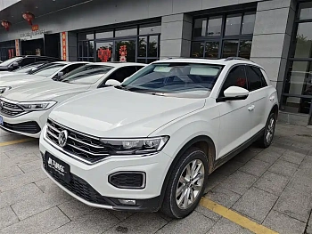 T-ROC Talk 2020 280TSI DSG Two-wheel drive enterprising model купить по цене 1 736 072 ₽  на сайте DeffCars