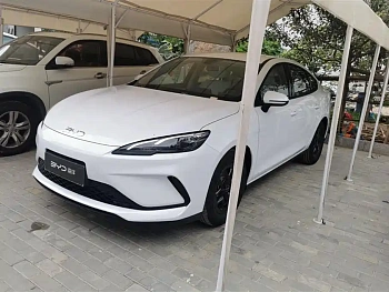 Seal 05 DM-i 2025 DM-i Intelligent Driving Edition 55KM Deluxe Model купить по цене 1 939 385 ₽  на сайте DeffCars