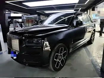 Cullinan 2020 Black Badge купить на сайте DeffCars