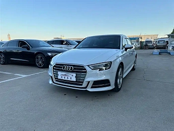 Audi A3 2020 Sportback 35 TFSI Fashionable China VI купить по цене 2 227 037 ₽  на сайте DeffCars