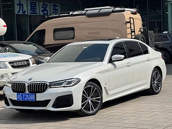 BMW 5 Series 2022 facelift 530Li leading M sports package купить на сайте DeffCars