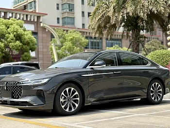 Lincoln Z 2024 2.0T Premium Edition купить на сайте DeffCars