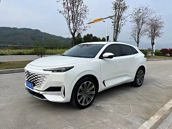 Changan UNI-K 2021 model 2.0T premium model купить по цене 2 293 239 ₽  на сайте DeffCars
