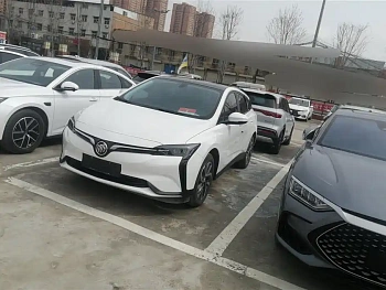 Weilan 6 2024 model 450km Comfort Plus version купить на сайте DeffCars