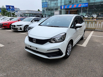 Fit 2023 1.5L CVT Trendy Edition купить по цене 2 000 300 ₽  на сайте DeffCars