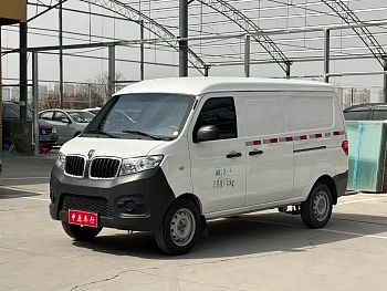Hiace X30 2024 1.5L wealth van 2/5 seats front air-conditioning купить на сайте DeffCars