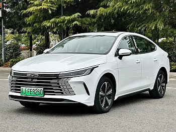 Destroyer 05 2023 Champion Edition DM-i 120KM Honorable Model купить на сайте DeffCars