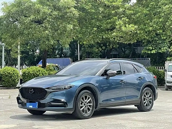 Mazda CX-4 2021 2.0L automatic two-wheel drive blue sky vitality version купить по цене 2 127 952 ₽  на сайте DeffCars