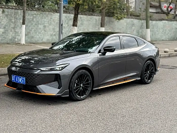 Changan UNI-V 2024 1.5T noble sports model купить по цене 2 128 934 ₽  на сайте DeffCars