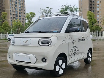 Hongguang MINIEV 2024 third generation 215km advanced version купить на сайте DeffCars