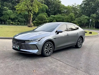 Destroyer 05 2024 Honor Edition DM-i 55KM Deluxe купить по цене 1 855 750 ₽  на сайте DeffCars