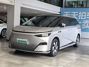 Xpeng X9 2024 model 702 super long battery life Max купить на сайте DeffCars