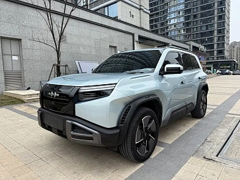 Titanium 3 2025 501KM four-wheel drive Ultra version купить на сайте DeffCars