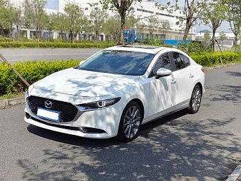 Mazda 3 Anksela 2021 2.0L Automatic Quality Version купить по цене 2 003 479 ₽  на сайте DeffCars