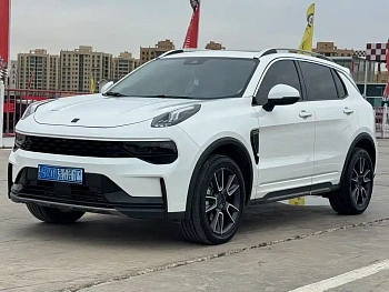Lynk & Co 01 2021 model 2.0TD Two-wheel drive Pro купить по цене 2 299 934 ₽  на сайте DeffCars