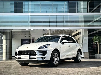 Macan 2017 Macan 2.0T купить на сайте DeffCars