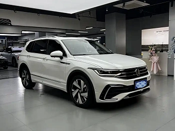 Tiguan L 2023 330TSI automatic two-wheel drive R-Line version купить на сайте DeffCars