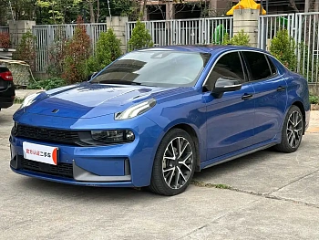 Lynk & Co 03 2021 1.5TD DCT Champion Edition купить на сайте DeffCars