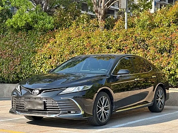 Camry 2023 2.5G Deluxe Edition купить на сайте DeffCars
