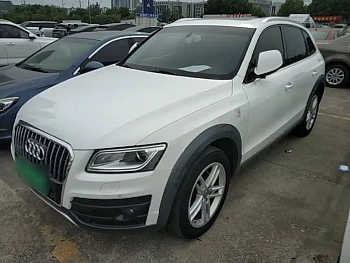 Audi Q5 2018 Collector's Edition 40 TFSI Technology купить на сайте DeffCars