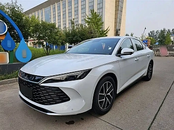 Qin L 2024 DM-i 80KM transcendent купить по цене 2 226 585 ₽  на сайте DeffCars