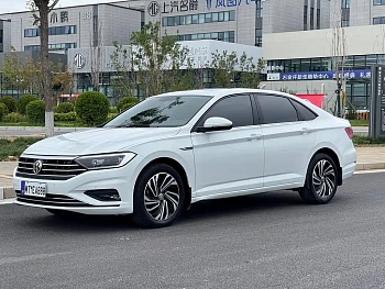 Sagitar 2021 280TSI DSG Deluxe Smart Connect Edition купить по цене 1 948 205 ₽  на сайте DeffCars