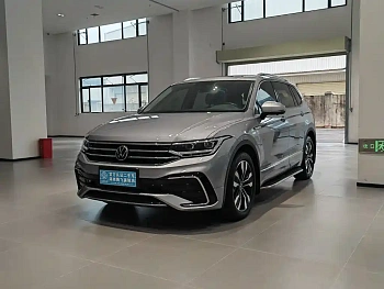 Tiguan L 2022 330TSI automatic two-wheel drive R-Line version купить на сайте DeffCars