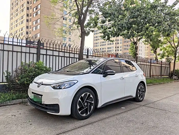 Volkswagen ID.3 2024 Outstanding Edition купить на сайте DeffCars