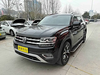 Touron 2019 330TSI 2WD Deluxe Edition National VI купить на сайте DeffCars