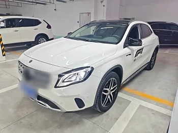 Mercedes-Benz GLA 2017 GLA 200 Fashion Model купить на сайте DeffCars