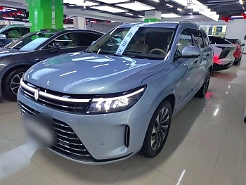 Wenjie M7 2024 1.5T rear-wheel drive Plus version 5-seater купить по цене 3 891 223 ₽  на сайте DeffCars