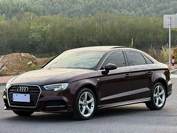 Audi A3 2018 30th Anniversary Limousine 35 TFSI Fashion купить на сайте DeffCars