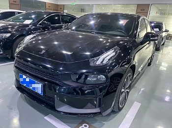 Lynk & Co 03 2019 model 1.5TD DCT Power Edition Guo VI купить по цене 1 927 072 ₽  на сайте DeffCars