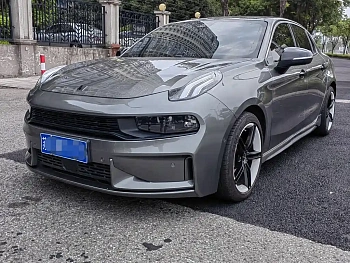 Lynk & Co 03 2021 model 2.0TD automatic power Plus купить по цене 2 082 035 ₽  на сайте DeffCars