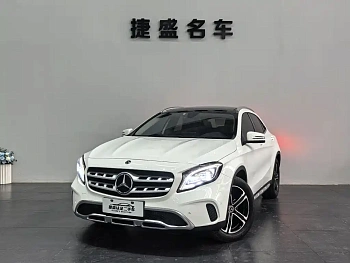 Mercedes-Benz GLA 2018 GLA 200 Fashion Model купить на сайте DeffCars