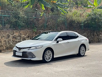 Camry 2018 2.5G Deluxe Edition купить на сайте DeffCars
