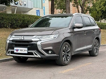 Outlander 2020 2.0L 2WD Enjoy Edition 7 seats купить на сайте DeffCars