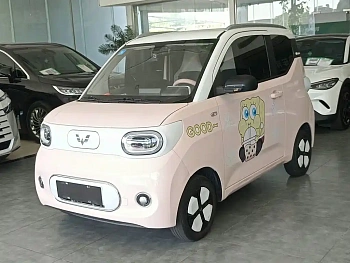 Hongguang MINIEV 2024 third generation 215km advanced version купить на сайте DeffCars