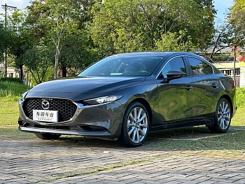 Mazda 3 Anksela 2020 model 2.0L automatic quality and dazzling version купить по цене 1 996 835 ₽  на сайте DeffCars