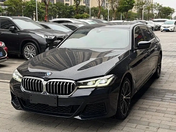 BMW 5 Series 2023 530Li Leading M Sports Package купить на сайте DeffCars