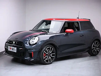MINI JCW 2025 JOHN COOPER WORKS купить на сайте DeffCars
