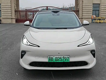 Zhiji LS6 2025 Smart Lizard Driving Edition купить на сайте DeffCars