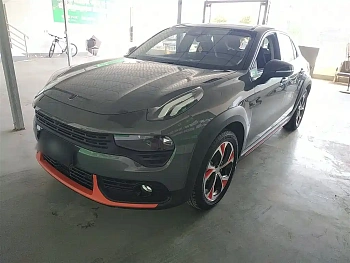 Lynk & Co 02 2020 1.5T DCT Two-wheel drive Pro version купить по цене 1 902 995 ₽  на сайте DeffCars