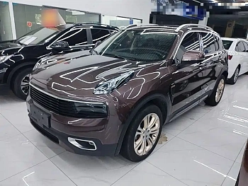 Lynk & Co 01 2017 2.0T two-wheel drive Pro version купить на сайте DeffCars