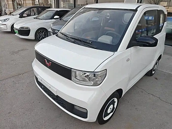 Hongguang MINIEV 2022 Relaxed Lithium Iron Phosphate купить на сайте DeffCars